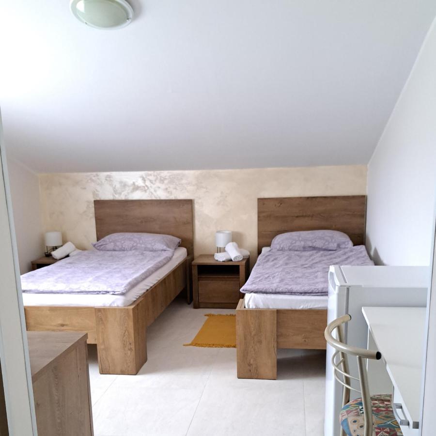 Sobe Rooms Tea Buje Kültér fotó