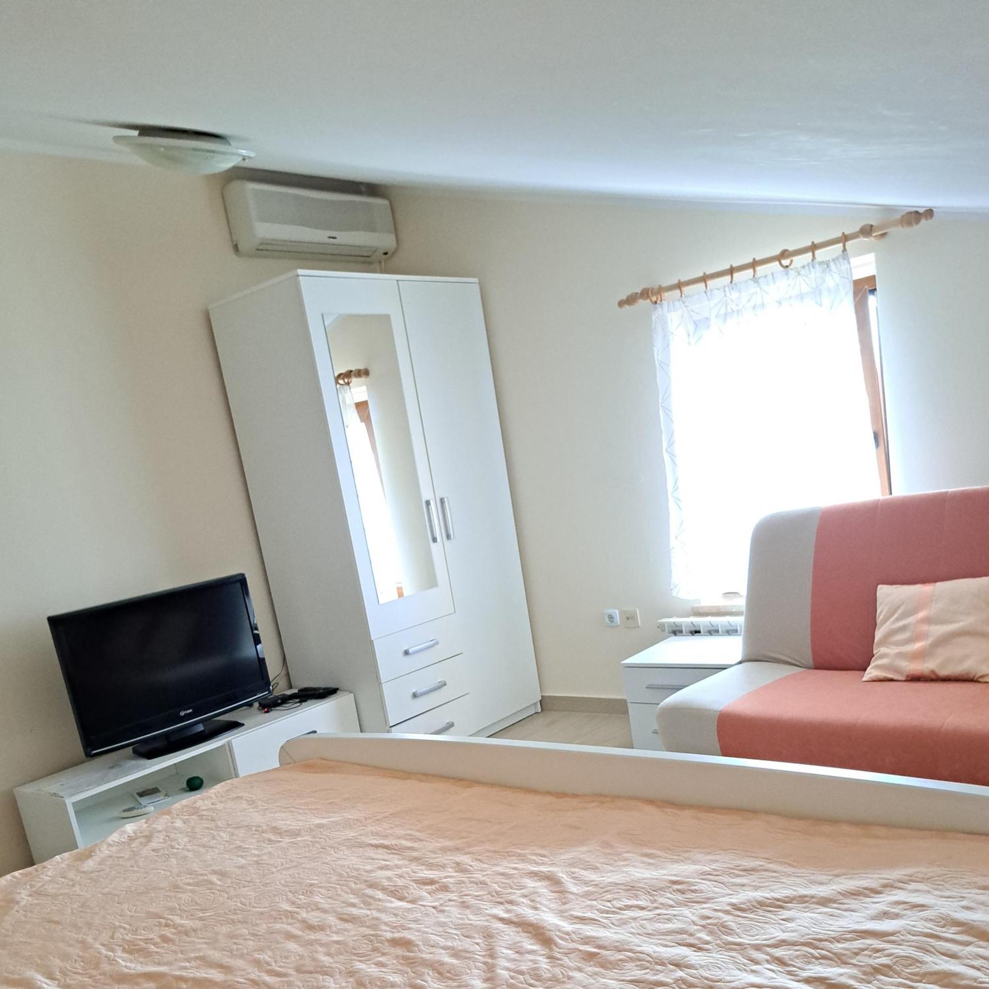 Sobe Rooms Tea Buje Szoba fotó